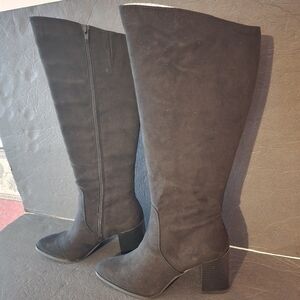 Alfani Wylde Faux Suede Block Heel Knee-High Black Boots Size 8M NWOB